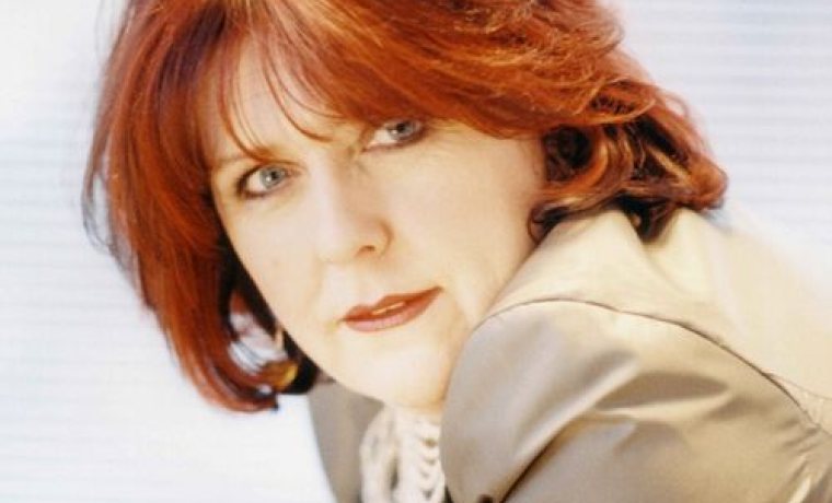 Maggie Reilly, cantant