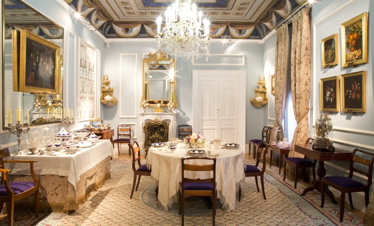 Comedor Museo del Romanticismo