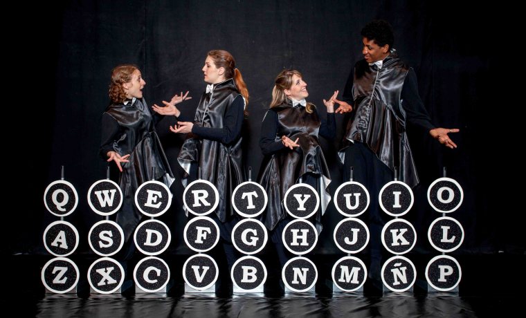 Un espectacle familiar bassat en la poesia visual de Joan Brossa