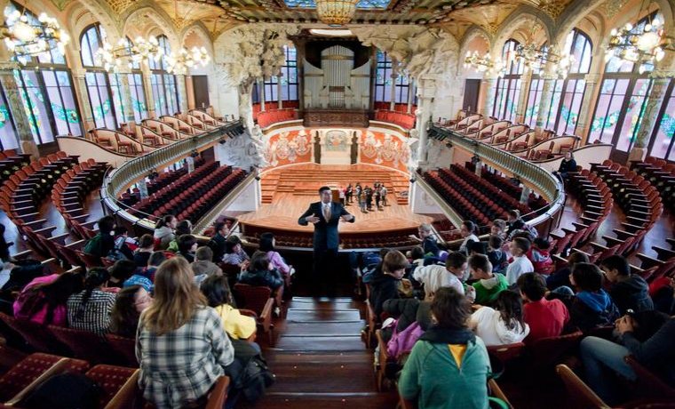 Visitem el Palau i escoltem l'orgue