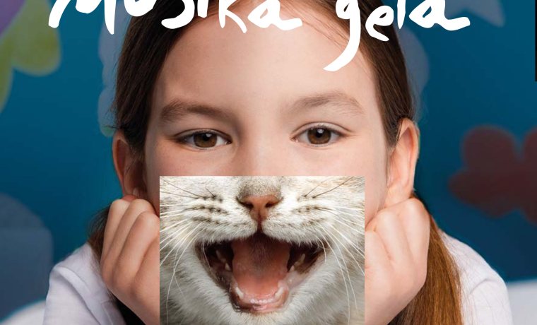 Collage de una niña con una boca de gato sonriendo. Arriba titulo: Musika gela