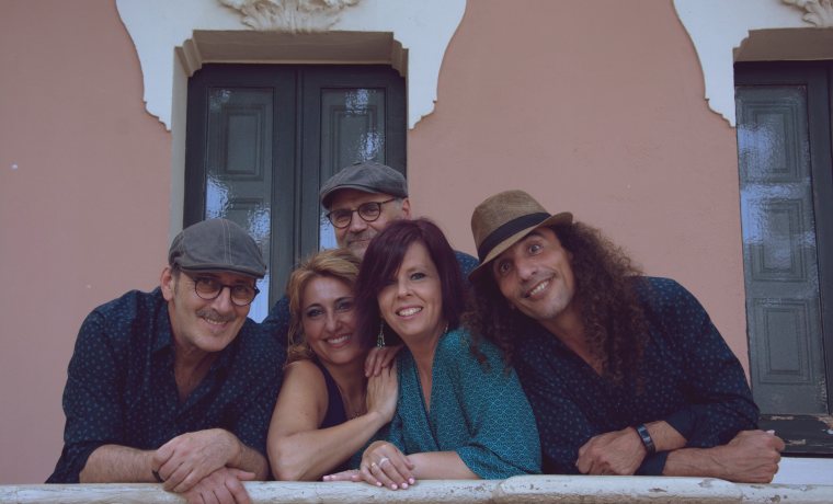 Neus Mar Quintet. Havaneres en femení 