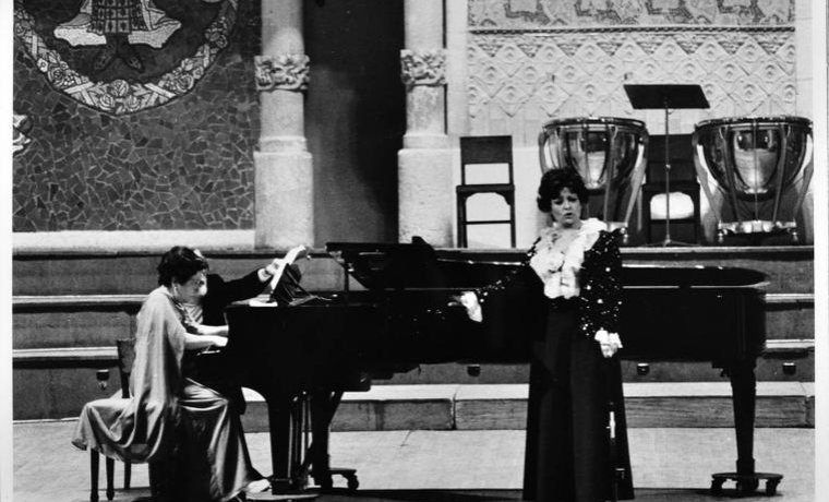 Victoria de los Ángeles en una actuació al Palau de la Música